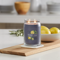 Yankee Candle® Black Tea & Lemon Signature Glas 567g