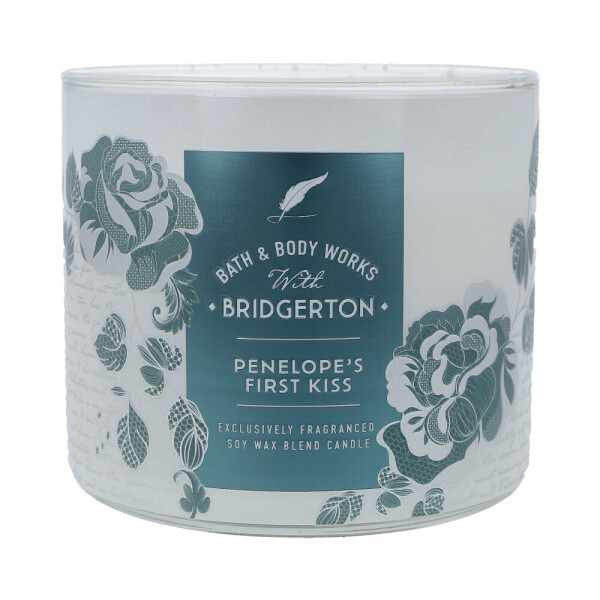 Bath & Body Works® Bridgerton - Penelopes First Kiss 3-Docht-Kerze 411g